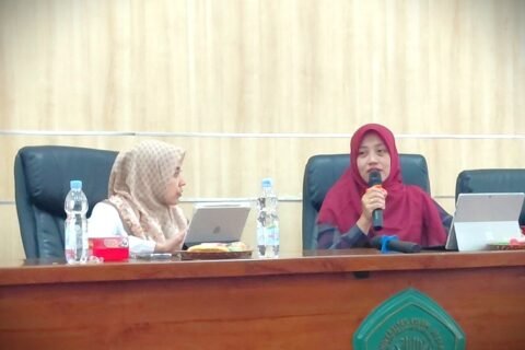 Sesi pemaparan materi oleh narasumber