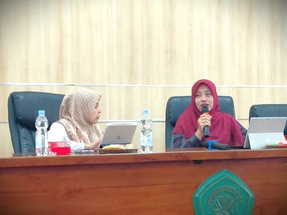 Sesi pemaparan materi oleh narasumber