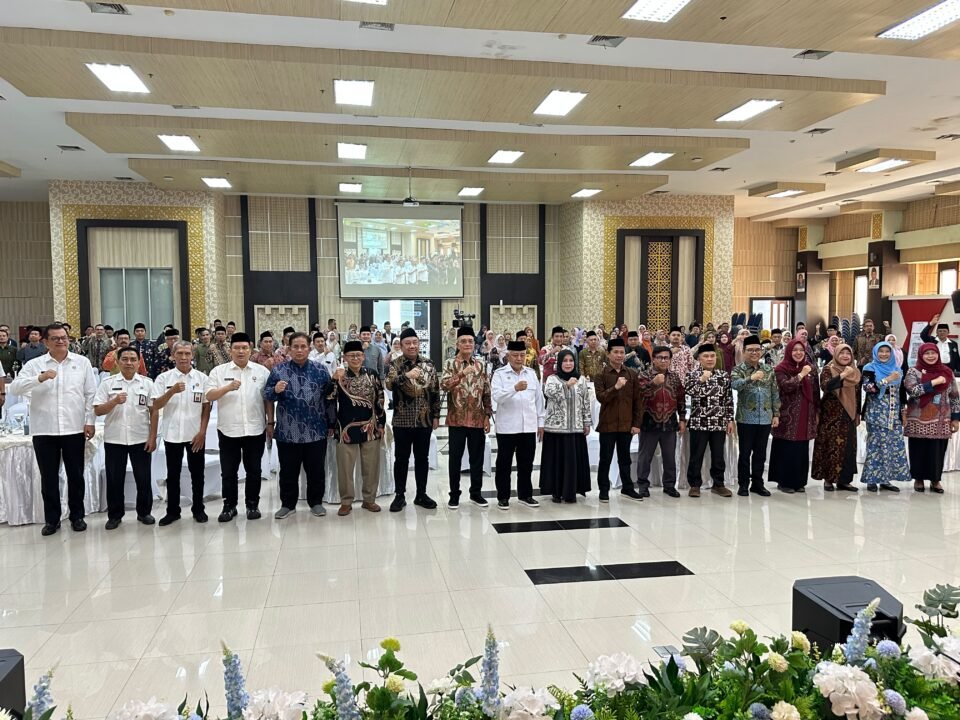 Dokumentasi bersama sarasehan Nasional UIN Malang