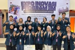 Tim Kelompok 52 FTAB UB berfoto bersama seusai dinobatkan sebagai Juara I pada ajang Expo Program Mahasiswa Membangun Mitra (3M) FTAB Universitas Brawijaya 2026.