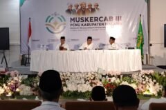Ketua PCNU Kabupaten Malang Membacakan hasil sidang pleno Muskercab III di Pesantren Al Munawariyah Bululawang