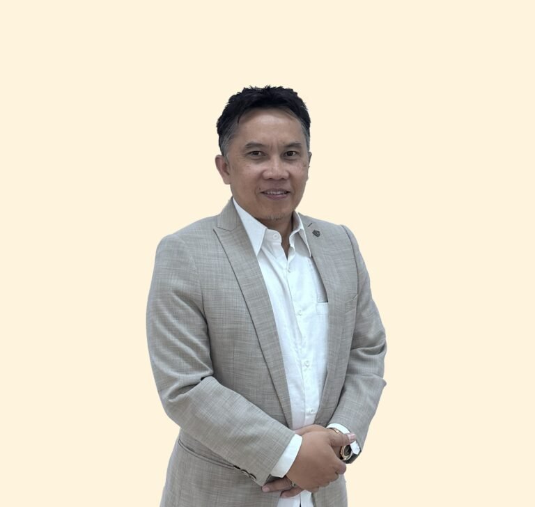 Prof. Dr. H. M. Abdul Hamid, M.A. (Wakil Rektor Bidang Kerja Sama dan Pengembangan Lembaga UIN Malang)
