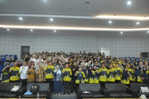 Sivitas akademika Departemen Kimia Universitas Brawijaya (UB) berpartisipasi aktif dalam The 8th International Conference on Chemistry and Material Sciences (IC2MS 2026) untuk memperkuat kolaborasi riset internasional.