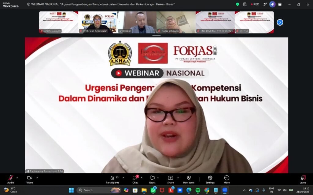 sambutan Ketua Pelaksana, Rachmatika Ramadhani, S.Psi., dan juga Direktur Utama PT Forjasi Lentera Indonesia.