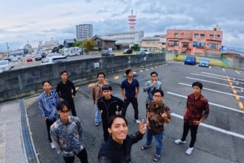Potret kebersamaan mahasiswa UMM saat menjalani program magang di Jepang.