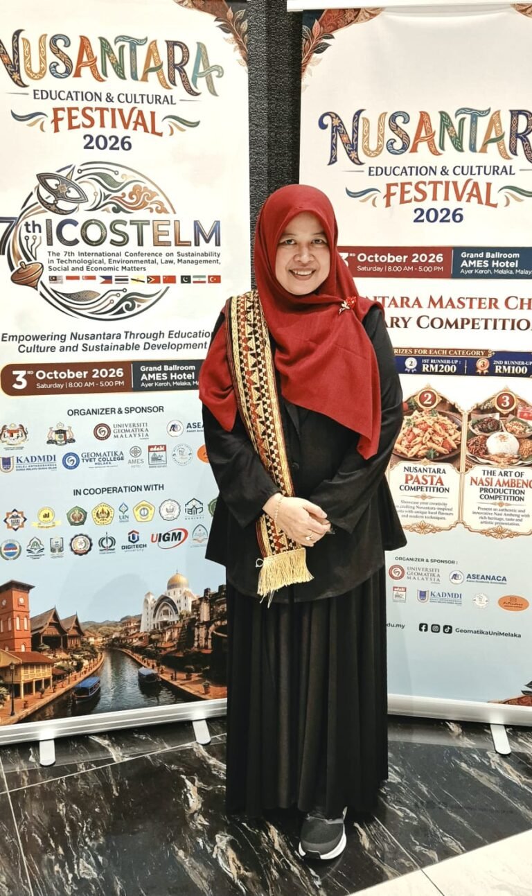 Direktur Pendidikan dan Pengembangan Kurikulum Yayasan Darul Fattah, Dr. Masfiyatul Asriyah, M.Pd. (yang juga dikenal dengan nama pena Evi Ghozaly),