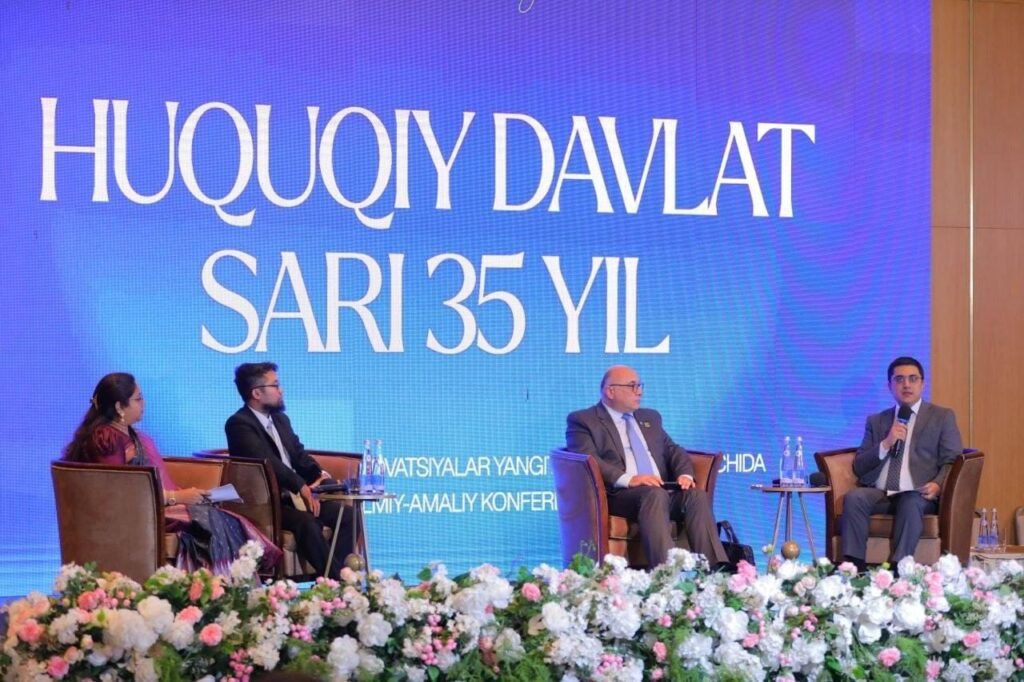 Dr. Sholahuddin Al Fatih, S.H., M.H. saat menjadi salah satu panelis forum konferensi akademik internasional di Tashkent bersama akademisi lintas negara.