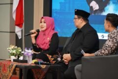 Suasana interaktif dalam sesi pemaparan materi Islamic Talkshow.