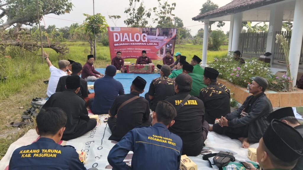 Antusiasme peserta dari berbagai elemen masyarakat dan pemuda saat mengikuti Dialog Kearifan Lokal Perjuangan Mbah Wongsopati di Kabupaten Pasuruan.