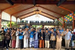 Dokumentasi bersama kegiatan Ngobrol Pendidikan (Ngopi) di Probolinggo