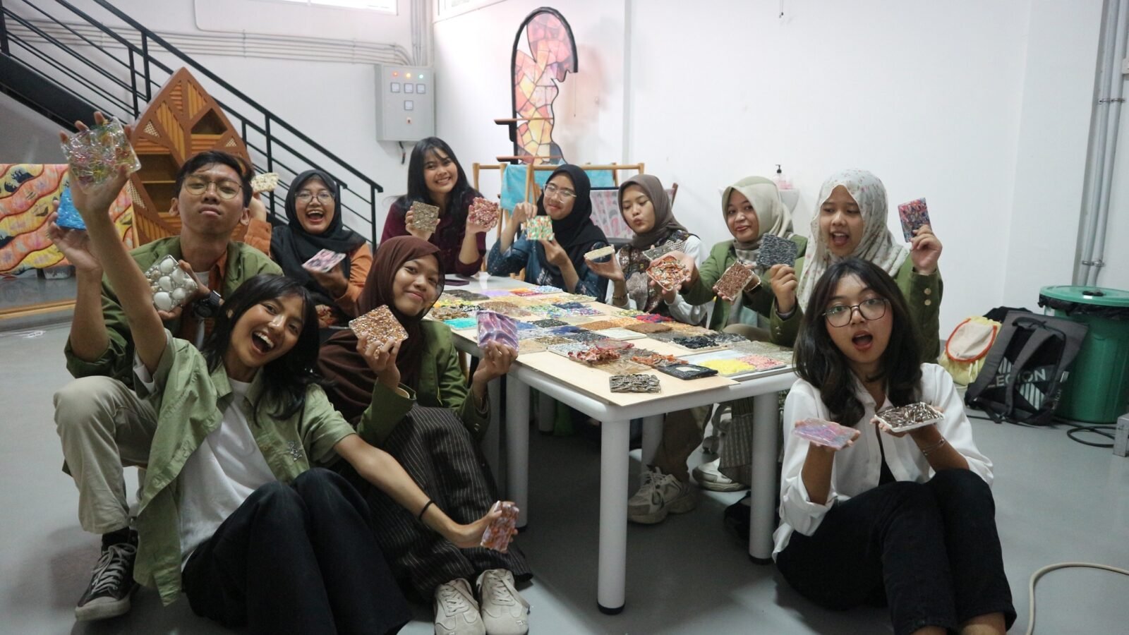 Dokumentasi Kegiatan Inovasi Digital Material Library Berbasis Limbah