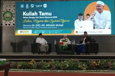 Suasana Kuliah Tamu Pascasarjana Unisma bersama KH Afifuddin Muhajir di Aula KH Abdurrahman Wahid.