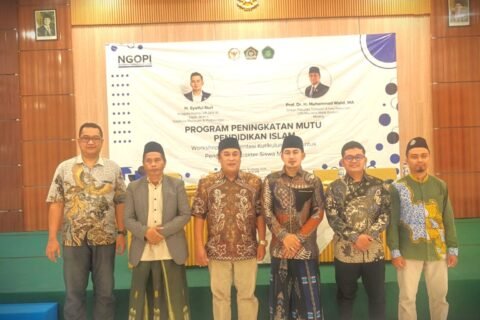 Dokumentasi bersama kegiatan Ngobrol Pendidikan (Ngopi) di Probolinggo