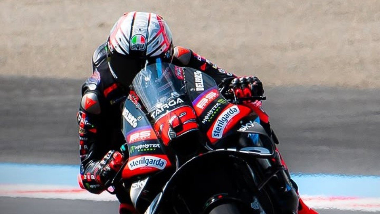 Rekor putaran tercepat Marco Bezzecchi tahun lalu dipecahkan pada practice MotoGP Indonesia 2026 (9/10)./Instagram @aprilia