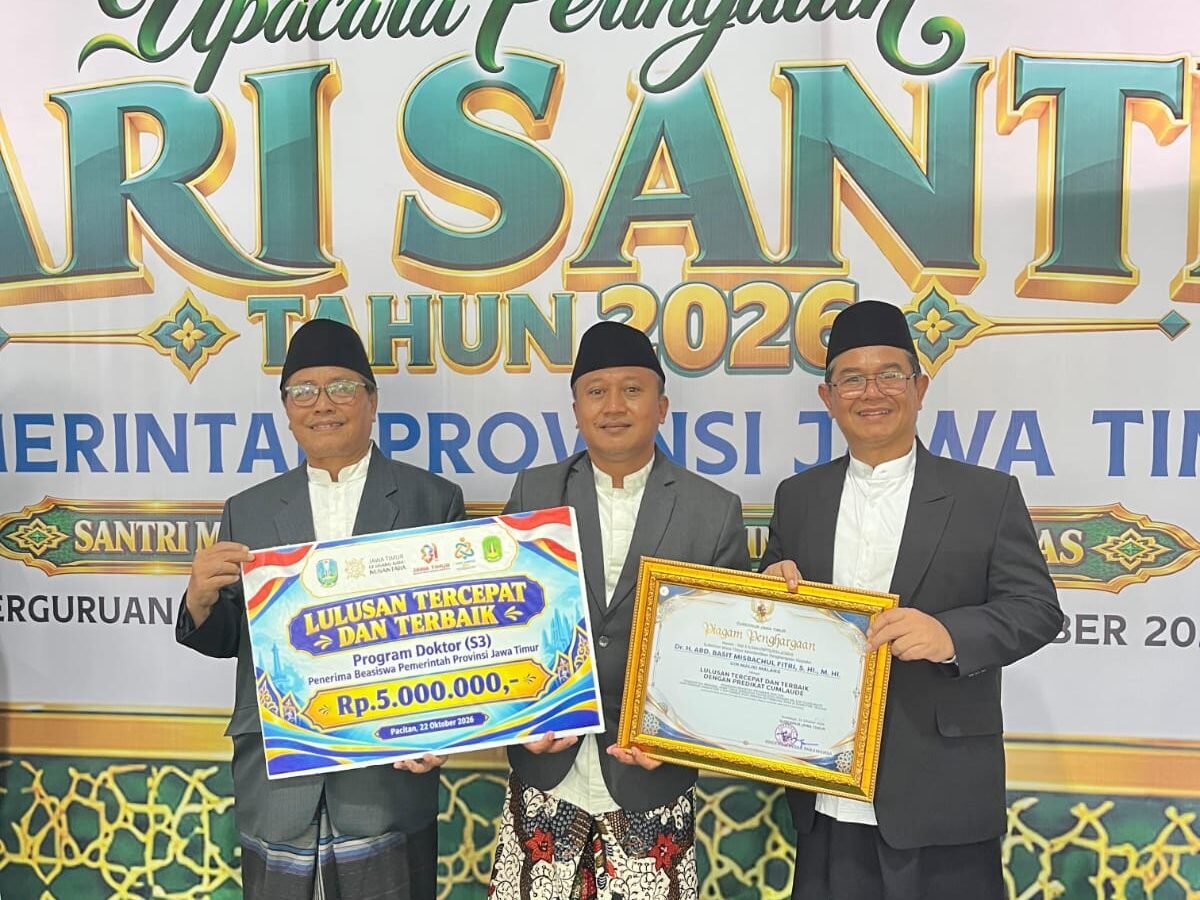 Penulis, beserta Dosen