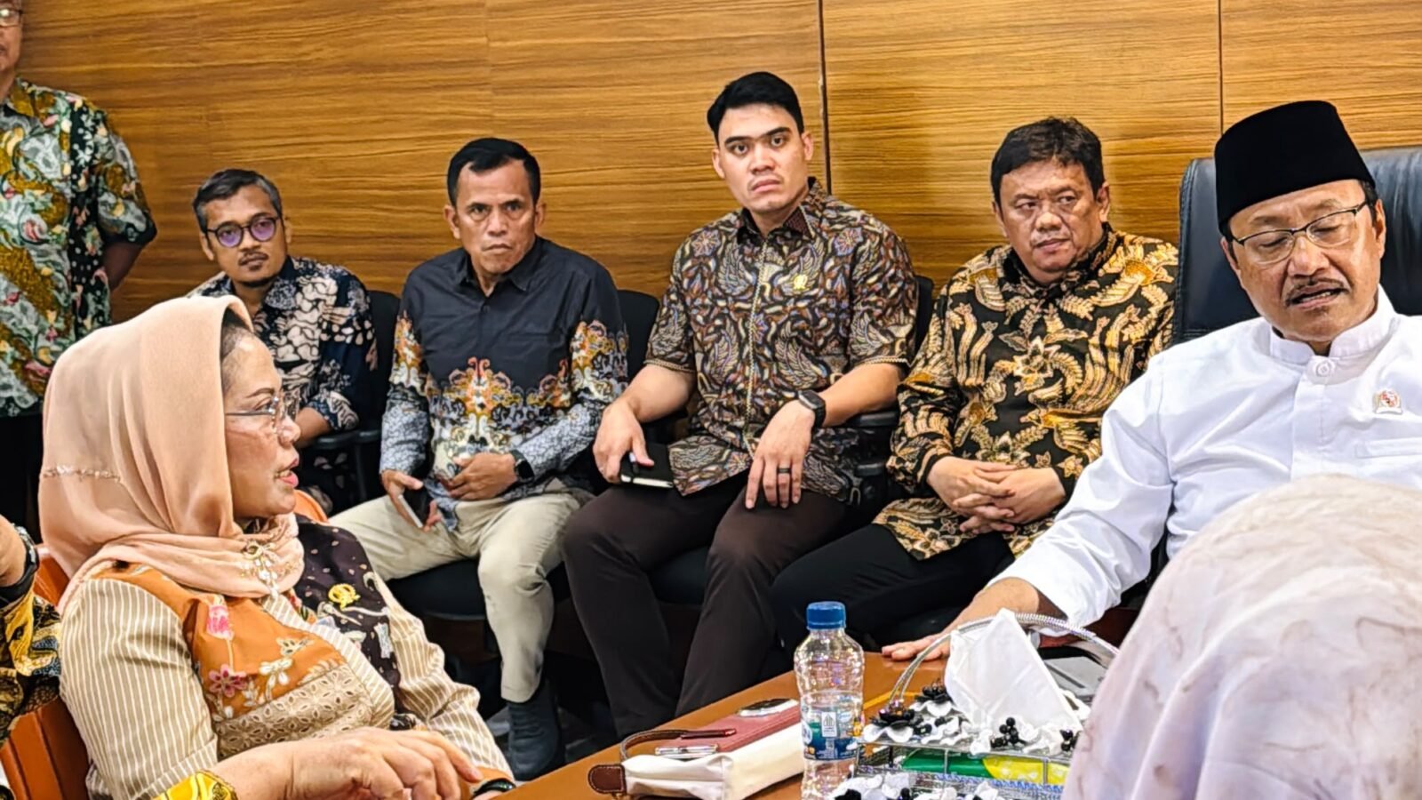 Sri Untari Bisowarno menghadap Mensos Syaifullah Yusuf