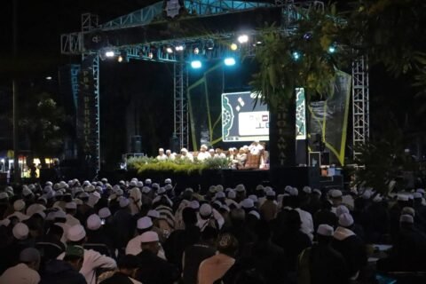 Suasana gema salawat