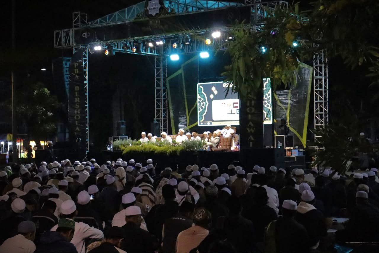 Suasana gema salawat