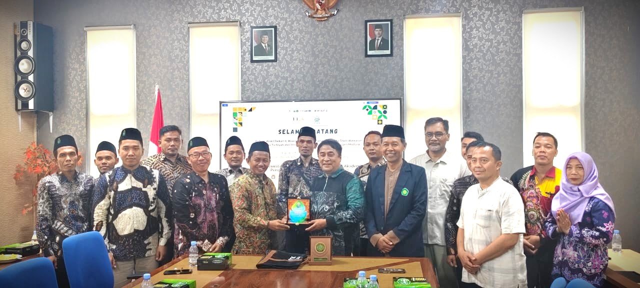 Pelajari SIAKAD dan EMPATIK, FTIK UIN Madura Jajaki Praktik Layanan Digital FTIK UIN Malang