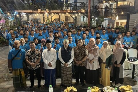 Dokumentasi bersama kegiatan Ngobrol Pendidikan (Ngopi) di Pasuruan