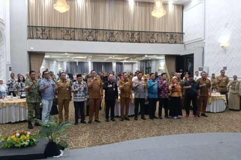 Foto bersama usai acara