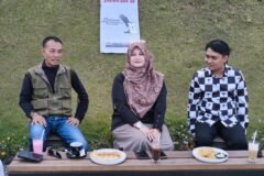 3 anggota Komisi 4 DPRD Kabupaten Pasuruan podcast JAWARA ( Jagongan Wakil Rakyat ) di Olive Branch Prigen membahas Desil. Najib Setiawan, Helmi Sudiono Fauzan, Zakariya