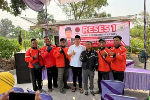 Mas Zaini (putih) bersama Para Ojol Kecamatan Wonorejo dan Sekitarnya