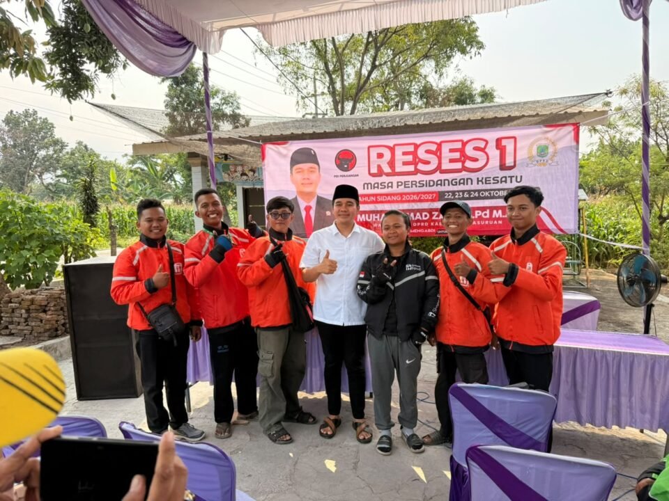 Mas Zaini (putih) bersama Para Ojol Kecamatan Wonorejo dan Sekitarnya