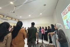 Dokumentasi Kegiatan Mahasiswa Dalam Riset Tangguh Secara Akademik Belum Tentu Kebal dari Dampak Perundungan