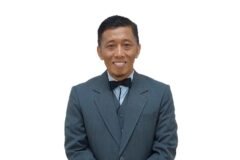 Prof. Dr. H. Uril Bahruddin, MA​. (Guru Besar Bidang Bahasa Arab FTIK UIN Malang)