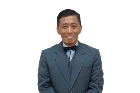 Prof. Dr. H. Uril Bahruddin, MA​. (Guru Besar Bidang Bahasa Arab FTIK UIN Malang)