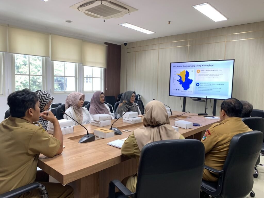 Pemaparan hasil analisis spasial lima kecamatan di Kota Malang.