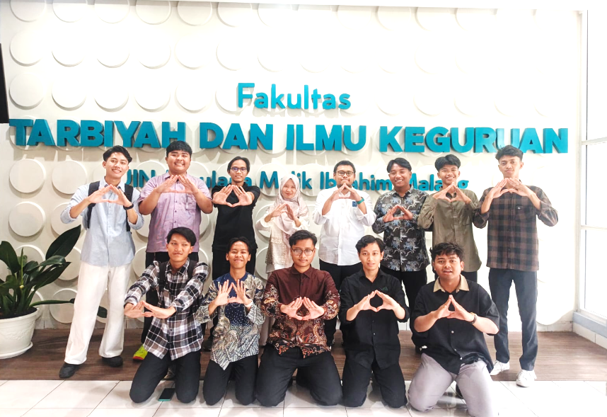 Mahasiswa Tadris Matematika di Ged. Fakultas Tarbiyah dan Ilmu Keguruan