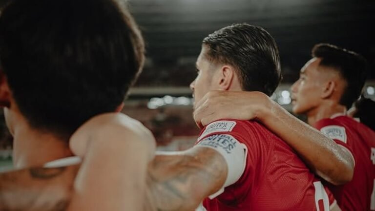 Ketua Umum PSSI Erick Thohir beri 3 pesan kepada Kevin Diks dkk jelang Timnas Indonesia vs Bangladesh malam ini (1/10) di GBK Jakarta./Instagram @erickthohir