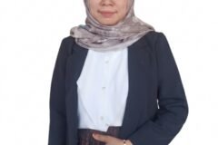 Dr. Erna Yayuk, S.Pd., M.Pd., Dosen Fakultas Pendidikan Sains dan Humaniora (FPSH) UMM.