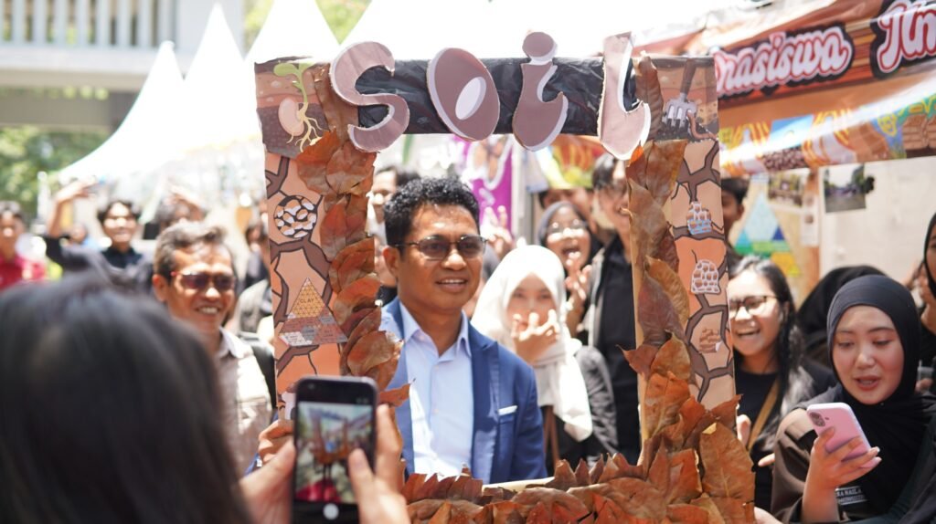 Wakil PM Timor-Leste, Mariano Assanami Sabino ikut acara Open House di FBiPK UB Malang