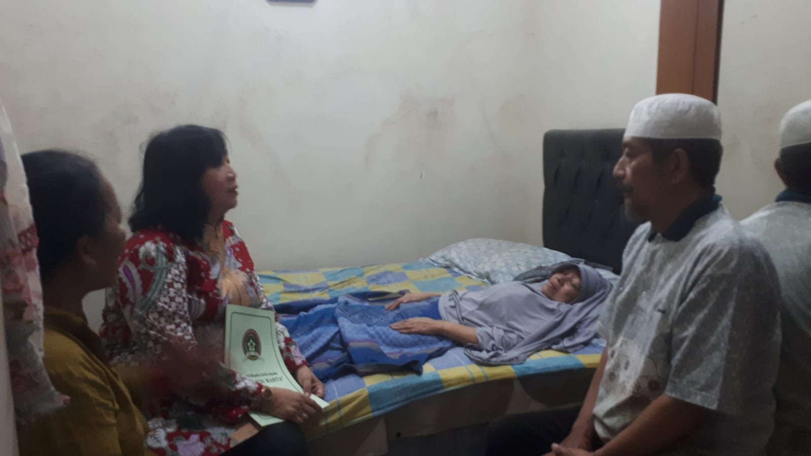 Wujud Nyata Solidaritas, Kopmen SBW Malang Salurkan Bantuan dan Keringanan Kewajiban untuk Anggota yang Sakit